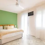 Casa 3 Plantas Con Patio Y Solarium Privados Διαμέρισμα *