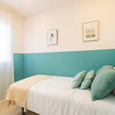 Apartamento Casa 3 Plantas Con Patio Y Solárium Privados *