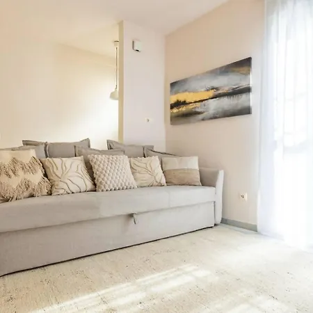 Casa 3 Plantas Con Patio Y Solárium Privados *