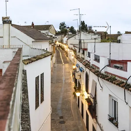 Casa 3 Plantas Con Patio Y Solárium Privados Apartamento