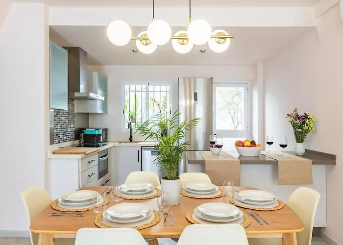 Casa 3 Plantas Con Patio Y Solarium Privados * Kordoba