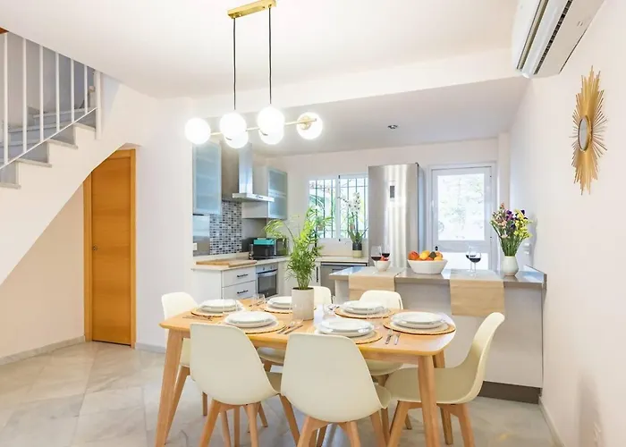 Casa 3 Plantas Con Patio Y Solárium Privados Horská chata Córdoba