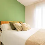 Apartament Casa 3 Plantas Con Patio Y Solarium Privados *