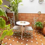 Apartament Casa 3 Plantas Con Patio Y Solarium Privados *
